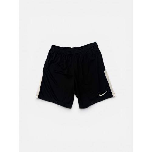 Nike Αθλητικό Σορτς Μαύρο με Λευκές Λεπτομέρειες